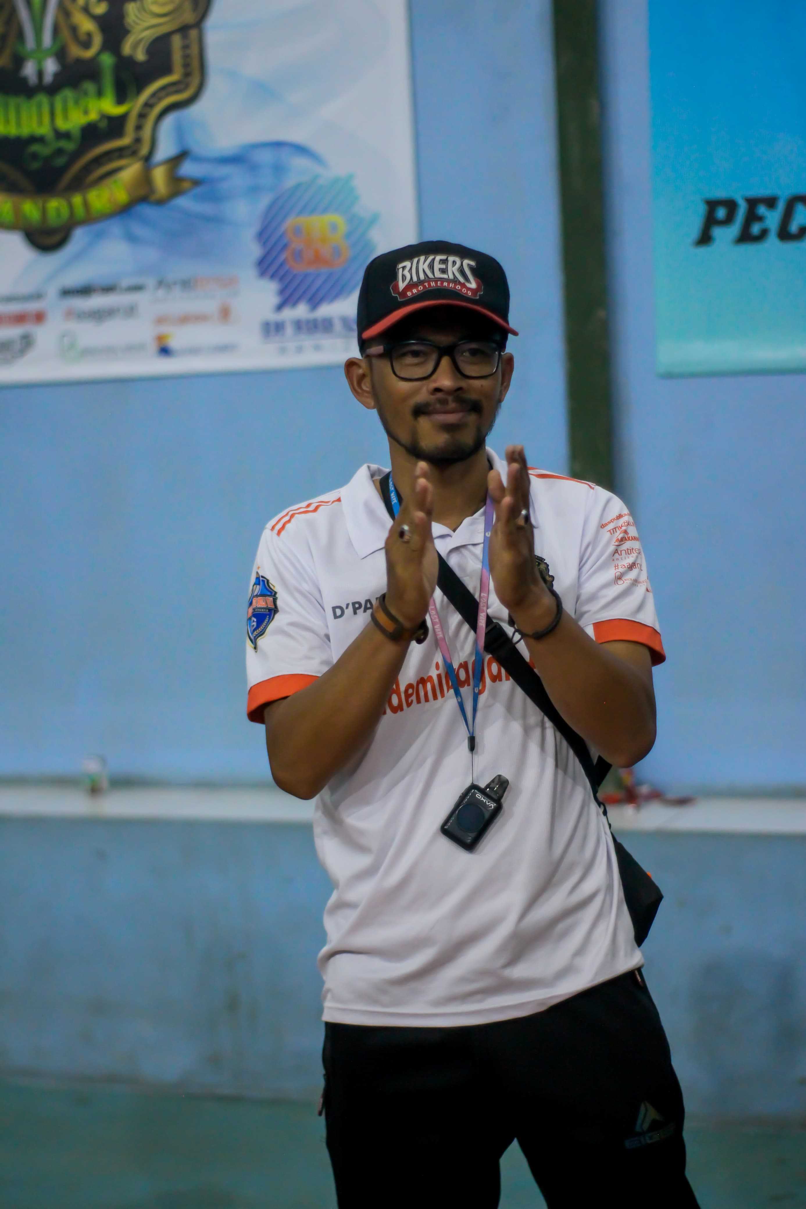 Menolak Sun Tangan, Tapi Mencium Anggaran Diam-Diam